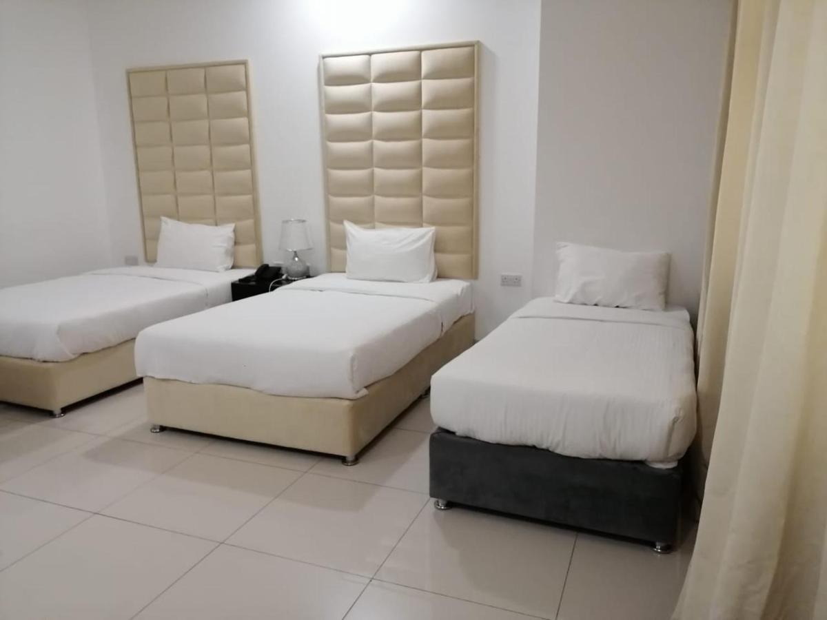 Hotel Parkside Plaza Maskat Exterior foto